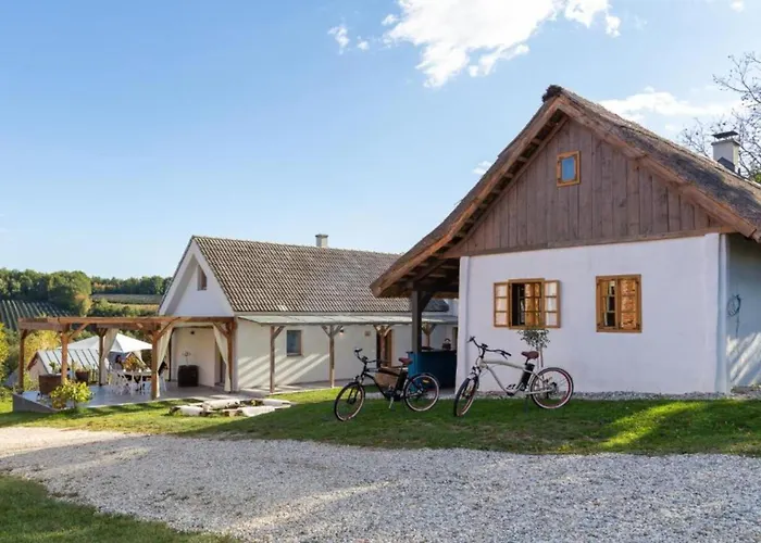 شاليه Goricko Natural